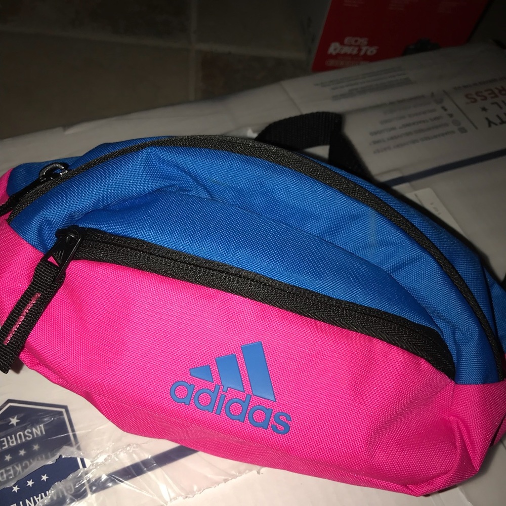 Adidas fannypack